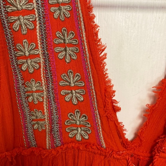 FREE PEOPLE XS WILL WAIT FOR YOU BALI BOHO RED BUTTON EMBROIDERED DRESS - Picture 2 of 8